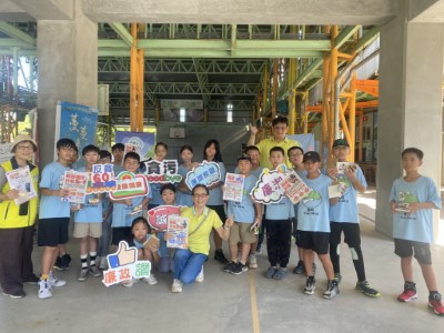 學生參加廉政宣導合照