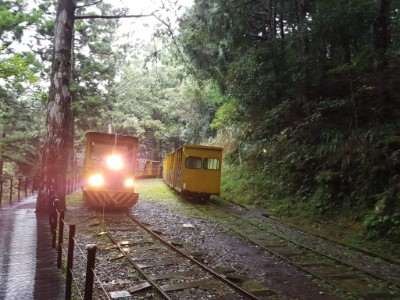 太平山「蹦蹦車」