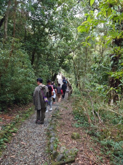 福山植物園陸主任帶領獵人至戶外園區解說導覽3