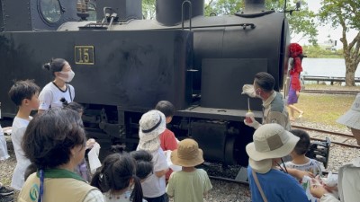 蒸汽火車保養2