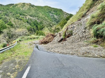 翠峰景觀道路崩塌