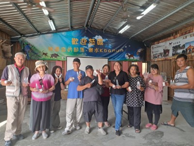 用部落植物食茱萸來製作在地氣味的防蚊液