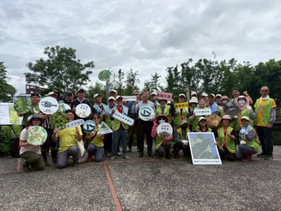 圖2、114年5月27日冬山鄉松樹門湧泉瀕危物種棲地營造活動參與者大合照