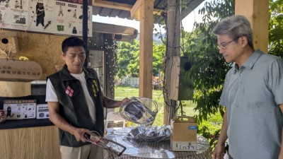 宜蘭縣大同鄉寒溪村小董山間野炊店家，協助宜蘭分署向民眾宣導改良式獵具