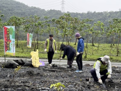 植樹動起來1